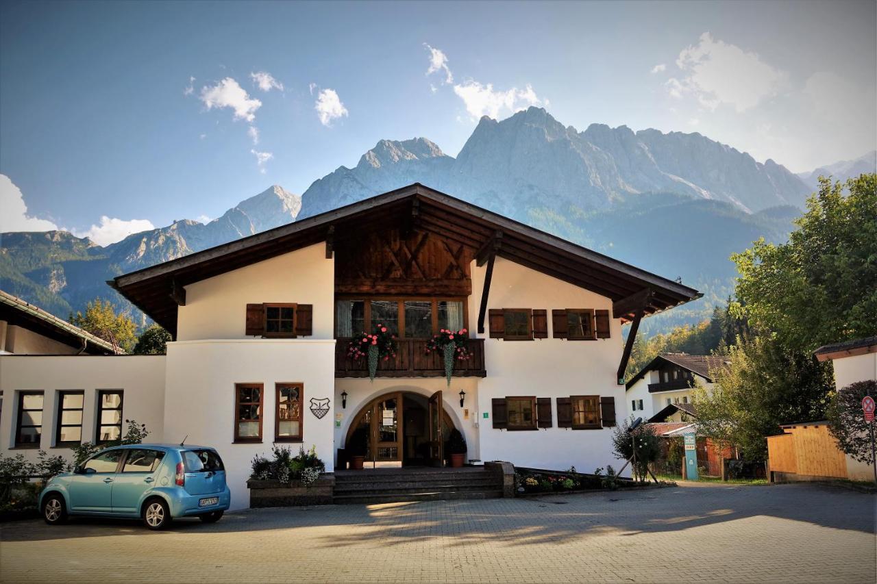 Seminarhaus Grainau Hostel Exterior photo